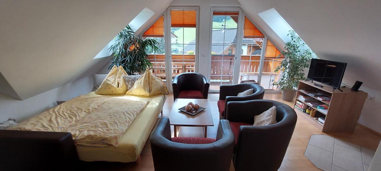 Ferienwohnung Penthouse Aineckblick Sankt Margarethen im Lungau Exterior foto